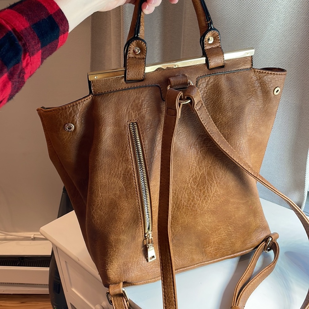 Backpack - Picture 2 of 3